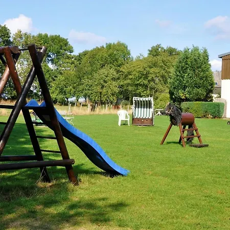 Ferienhaus Sommerbrise, Hof Zur Sonnenseite Fehmarn, 4 Sterne Feriehus *