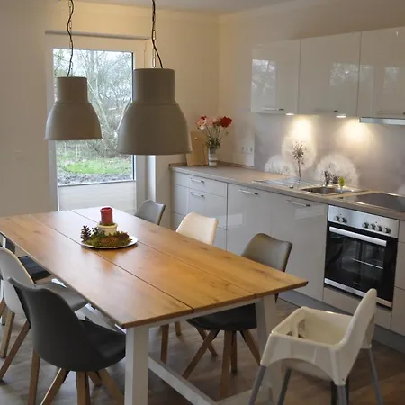 Ferienhaus Sommerbrise, Hof Zur Sonnenseite Fehmarn, 4 Sterne Feriehus *